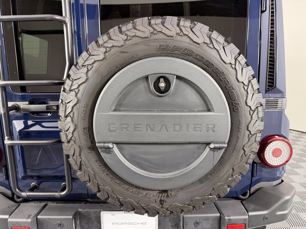 Used 2025 INEOS Grenadier Station Wagon AWD/4WD image 15