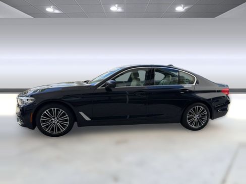 Used 2019 BMW 530i xDrive AWD/4WD image 2