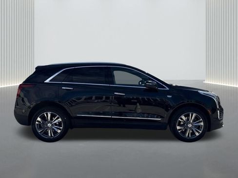 Used 2022 Cadillac XT5 Premium Luxury w/ Platinum Package image 4