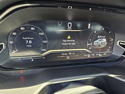 Used 2024 GMC Yukon Denali RWD image 29