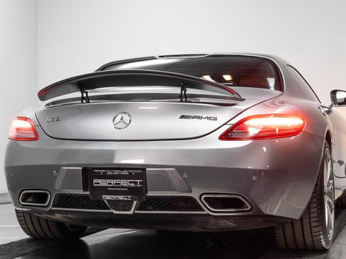 Used 2012 Mercedes-Benz SLS AMG Coupe image 87
