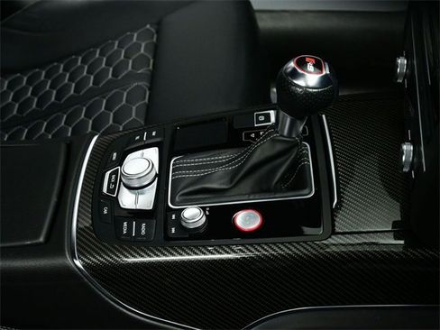 Used 2016 Audi RS 7 Prestige image 39