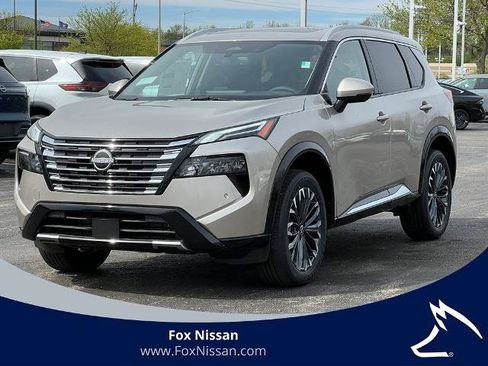 Certified 2026 Nissan Rogue Platinum AWD/4WD image 1