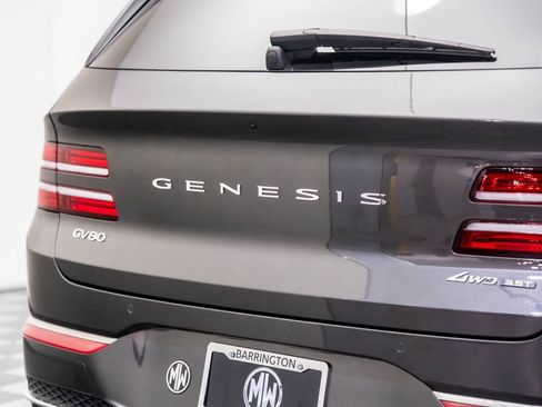 Used 2025 Genesis GV80 3.5T Prestige image 33