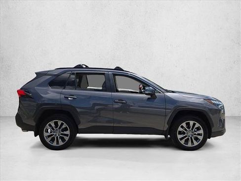 Used 2025 Toyota RAV4 XLE Premium w/ Weather Package FWD image 4