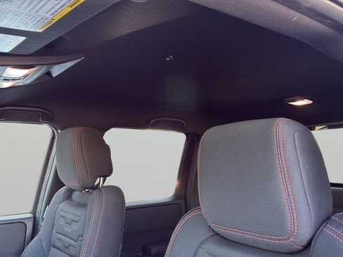 Used 2024 Nissan Frontier Pro-X w/ Technology Package RWD image 14