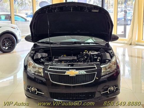 Used 2012 Chevrolet Cruze LT w/ RS Package FWD image 9
