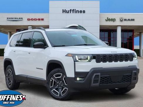 New 2026 Jeep Cherokee Laredo AWD/4WD image 1
