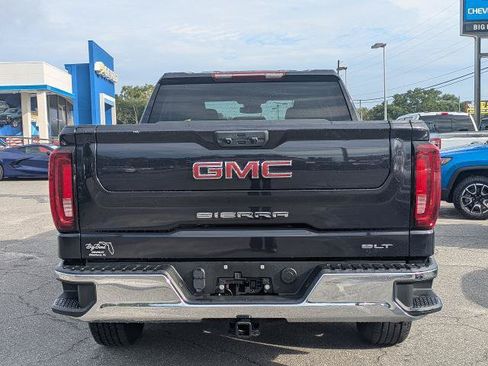 Certified 2024 GMC Sierra 1500 SLT AWD/4WD image 5