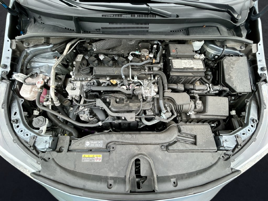 Used 2025 Toyota Corolla SE FWD image 30