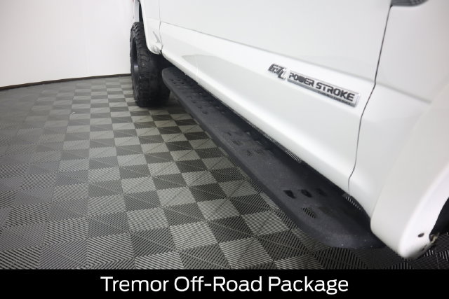 Used 2022 Ford F350 Platinum w/ Tremor Off-Road Package AWD/4WD image 21