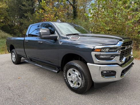 New 2026 RAM 2500 Tradesman image 7
