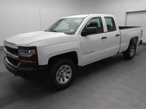 Used 2017 Chevrolet Silverado 1500 W/T w/ Trailering Package image 2