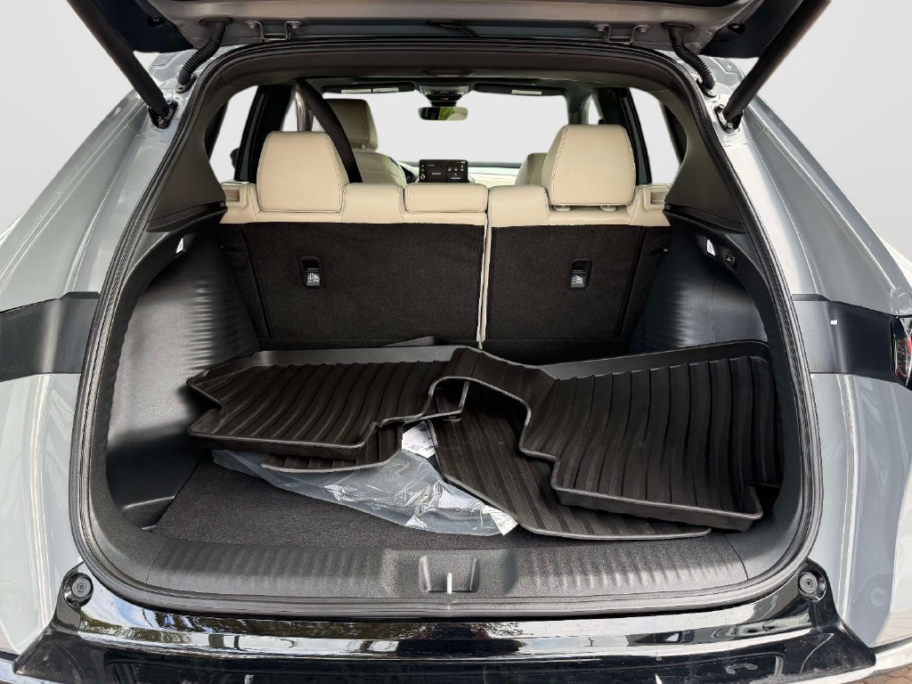 Certified 2025 Acura ADX A-Spec AWD/4WD image 9
