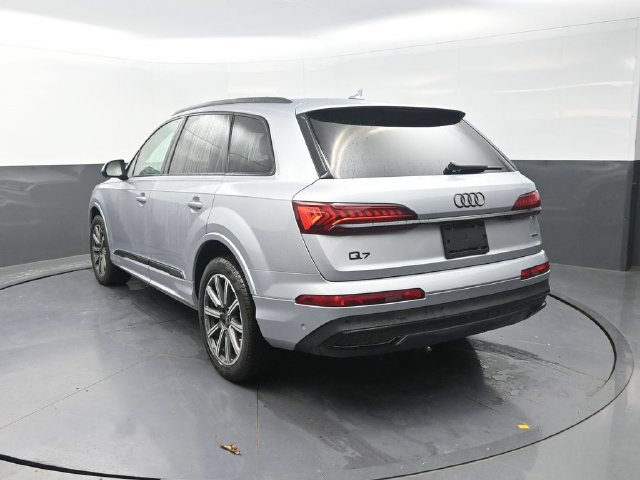 Used 2022 Audi Q7 2.0T Premium Plus w/ Premium Plus Package AWD/4WD image 6