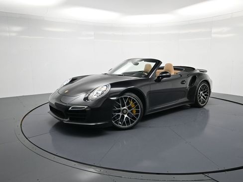 Used 2016 Porsche 911 Turbo S image 28