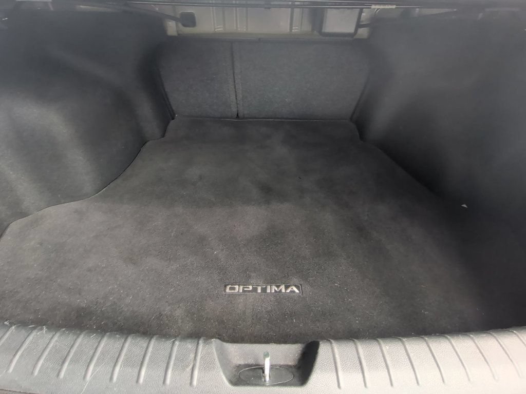 Used 2019 Kia Optima LX FWD image 22
