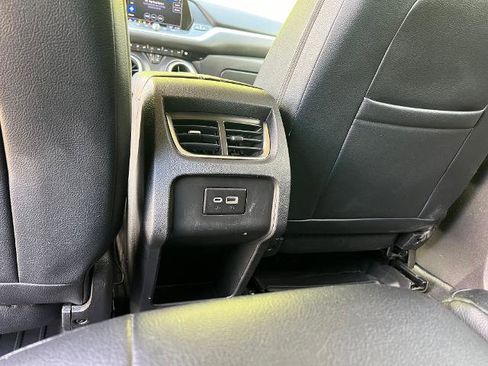 Used 2022 Chevrolet Blazer LT image 29