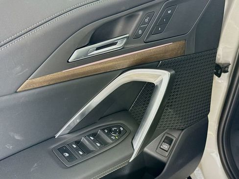 New 2026 BMW X1 xDrive28i w/ Technology Package image 18