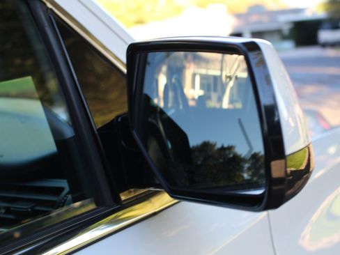 Used 2018 GMC Yukon XL SLT image 56