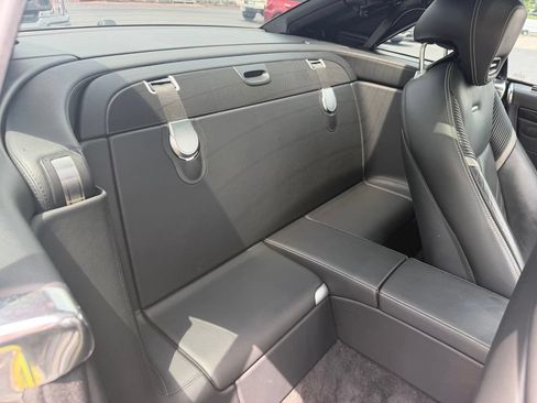 Used 2011 Mercedes-Benz SL 550 image 27
