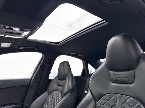 Used 2018 Audi S6 Premium Plus w/ S Sport Package AWD/4WD image 3
