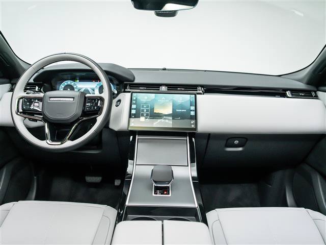 New 2026 Land Rover Range Rover Velar S AWD/4WD image 18