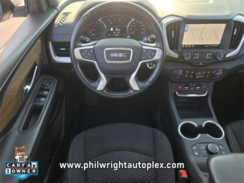 Used 2021 GMC Terrain SLE w/ Driver Convenience Package image 11