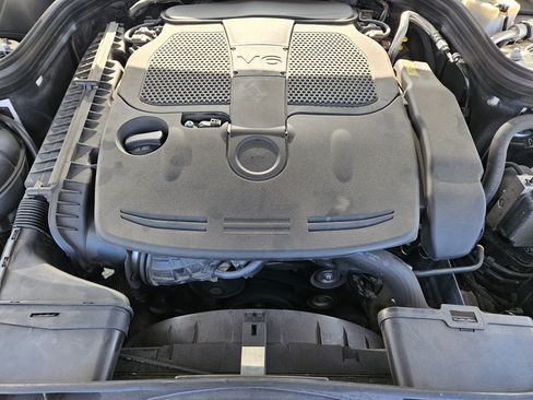 Used 2016 Mercedes-Benz E 350 Sedan image 30