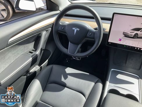 Used 2023 Tesla Model 3 Standard Range image 37