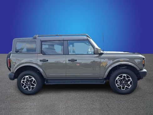 Used 2026 Ford Bronco Outer Banks AWD/4WD image 4