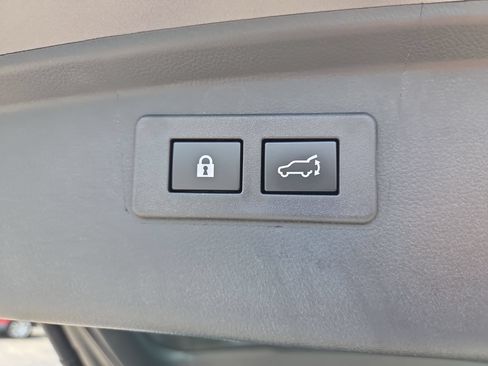 Certified 2025 Subaru Outback Limited AWD/4WD image 25