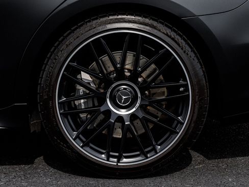 Used 2026 Mercedes-Benz S 63 AMG S image 9