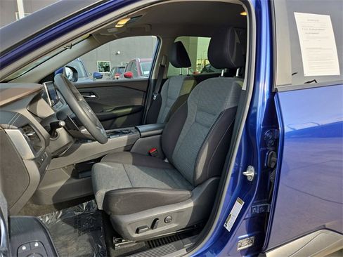 Certified 2023 Nissan Rogue SV image 10