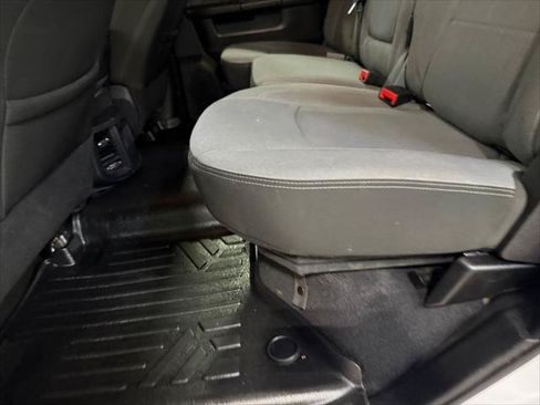 Certified 2019 RAM 2500 Big Horn AWD/4WD image 35