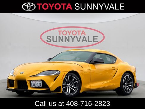 Used 2021 Toyota Supra w/ Safety & Technology Package RWD image 2