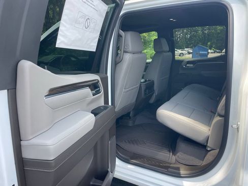 New 2026 Chevrolet Silverado 1500 LT Trail Boss w/ LT Trail Boss Premium Package AWD/4WD image 16