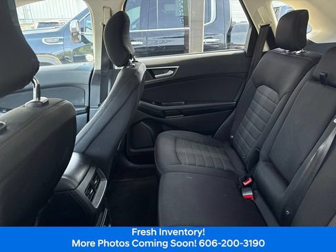 Used 2016 Ford Edge SEL AWD/4WD image 13