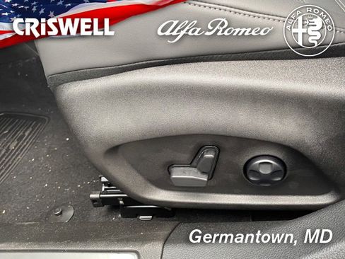 New 2024 Alfa Romeo Tonale Veloce image 21