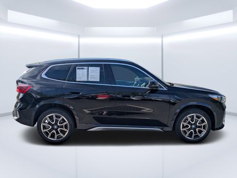 Used 2025 BMW X1 xDrive28i w/ Convenience Package AWD/4WD image 5