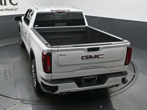 Used 2024 GMC Sierra 1500 Denali w/ Denali Reserve Package AWD/4WD image 58