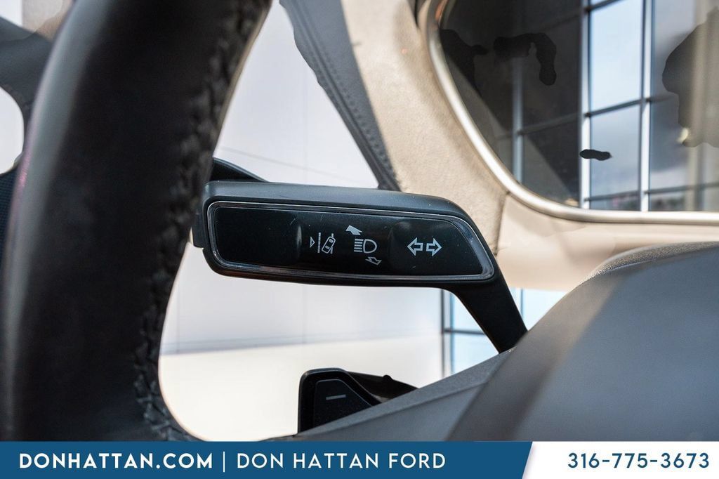 Used 2020 Lincoln Nautilus Reserve AWD/4WD image 13