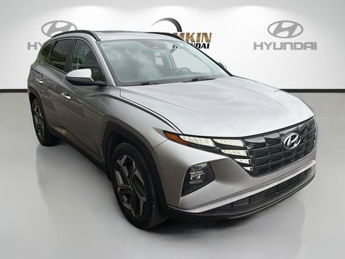 Certified 2024 Hyundai Tucson SEL w/ Convenience Package FWD image 3