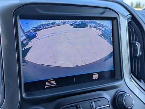 Used 2021 Chevrolet Silverado 1500 LT image 13