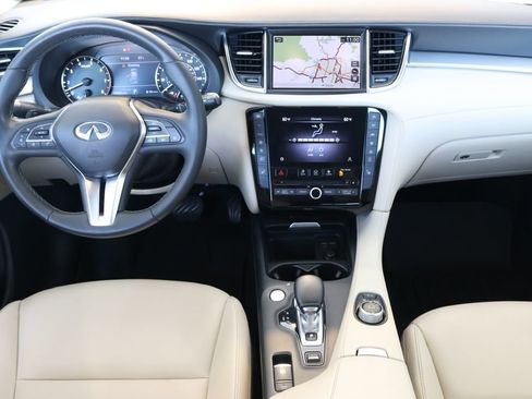 Certified 2020 INFINITI QX50 Luxe w/ Navigation Package image 19