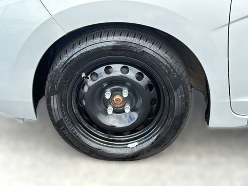 Used 2015 Honda Fit EX-L image 12