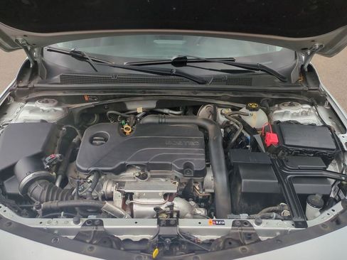 Used 2021 Chevrolet Malibu RS FWD image 28