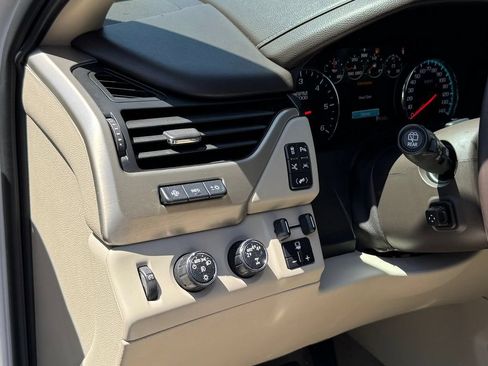 Used 2019 GMC Yukon Denali w/ Denali Ultimate Package AWD/4WD image 14