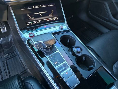 Used 2021 Audi S6 Premium Plus w/ S Sport Package image 25