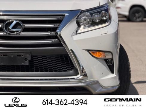 Used 2018 Lexus GX 460 Premium AWD/4WD image 5
